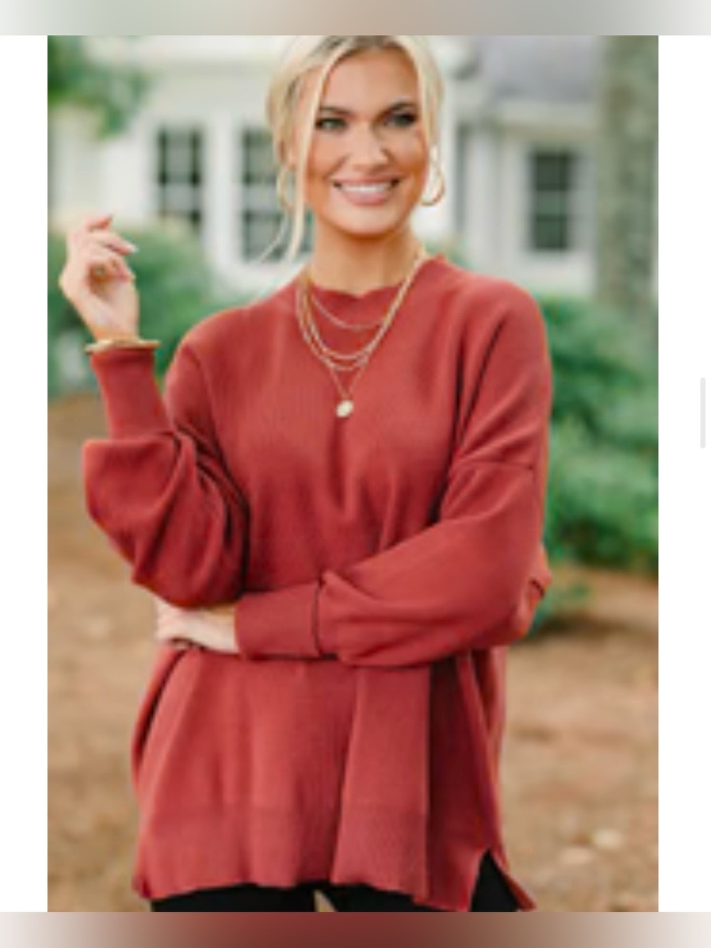Women’s Crewneck Sweater in Brick Red